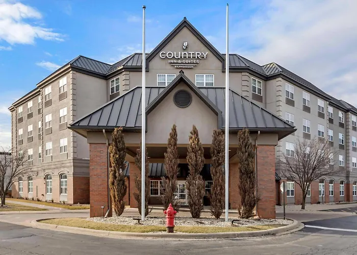 Hotel Country & By Radisson, Elk Grove Village-itasca 4*