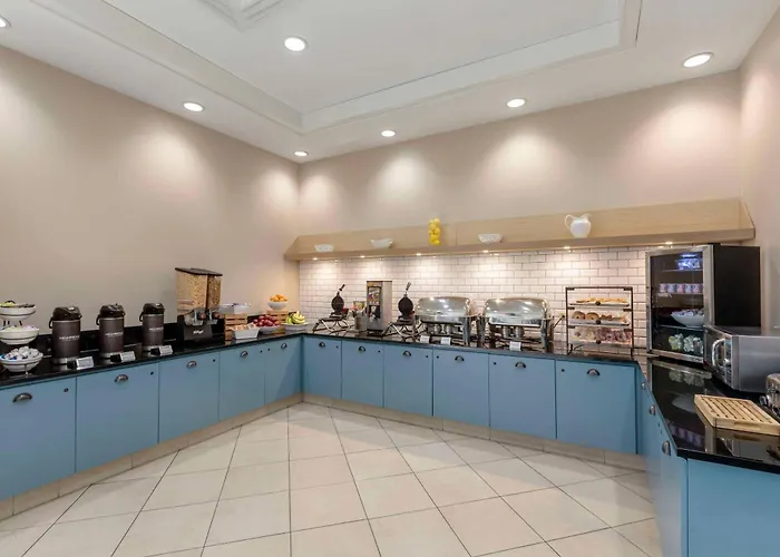 Country & By Radisson, Elk Grove Village-itasca