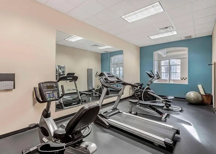 Country & By Radisson, Elk Grove Village-itasca 4*