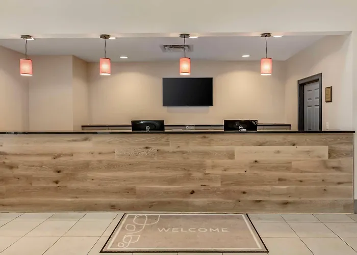Country & By Radisson, Elk Grove Village-itasca Hotel 4*